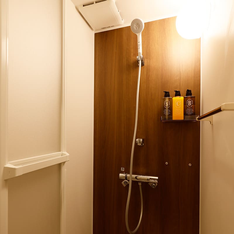 シャワールーム